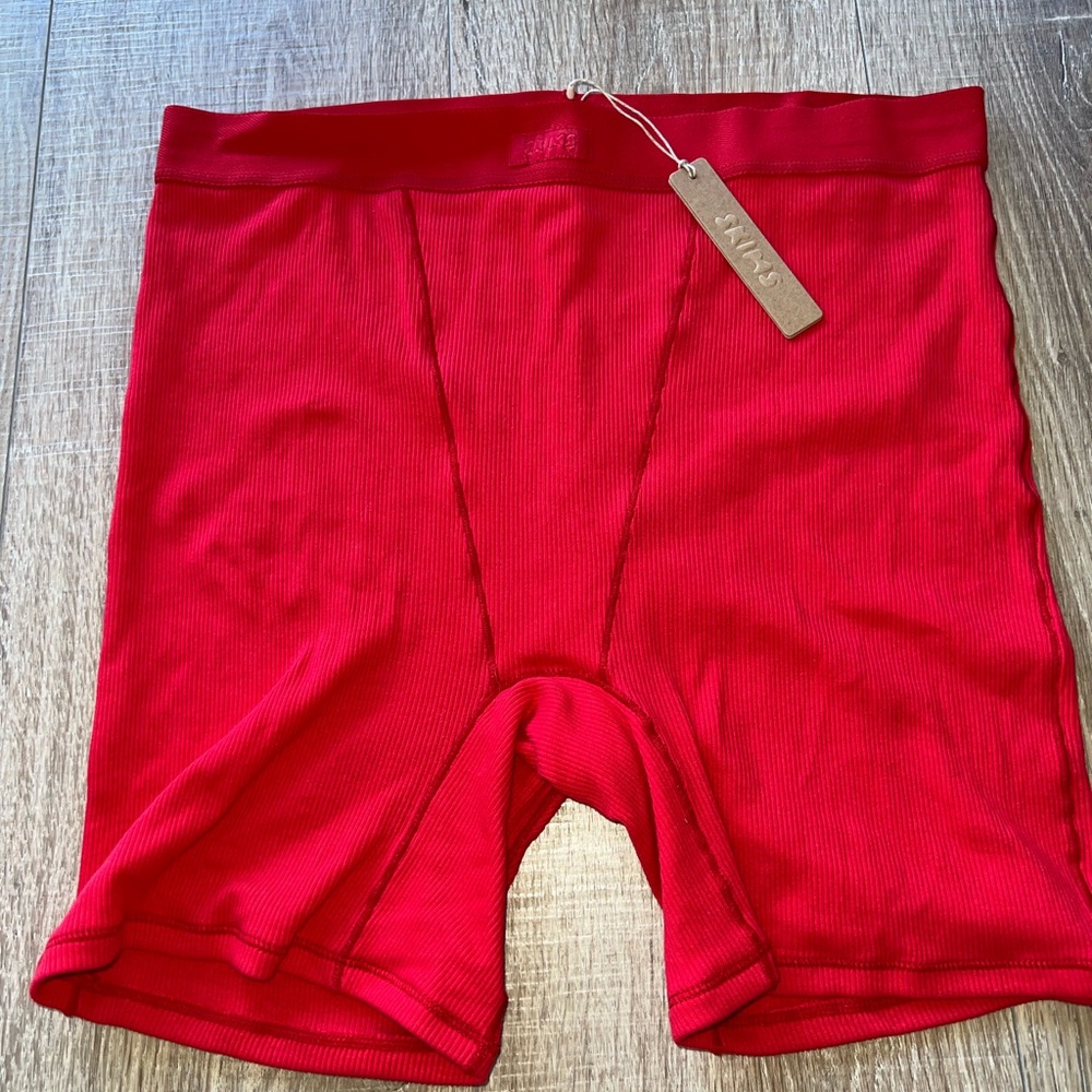 NWT: skims boxers for women color red size L